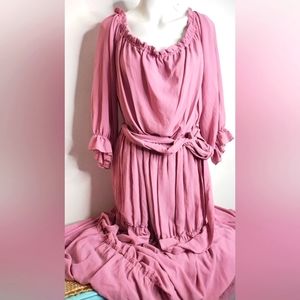Women's Size 2X Floor length gown Mauve NWT